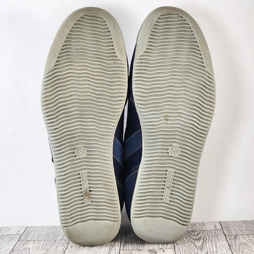 MYSTIKARMA Womens Casual Shoes Size 5-5.5 (36) Blue Leather/Canvas w/Rhinestones